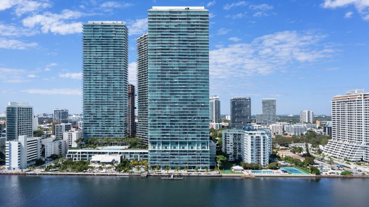 Luxury Penthouse at One Paraiso